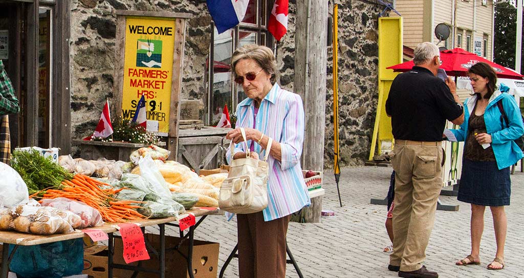 farmers market